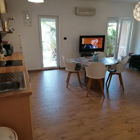 Ilaria Apartment
